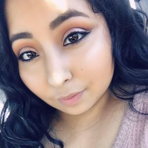 Meet your Posher, Mercedes